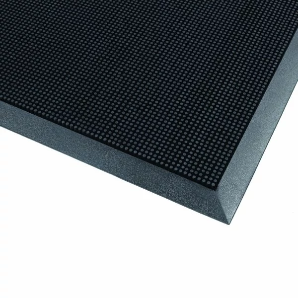 Notrax 345 Rubber Brush kültéri szennyfogószőnyeg, fekete, 80x100cm